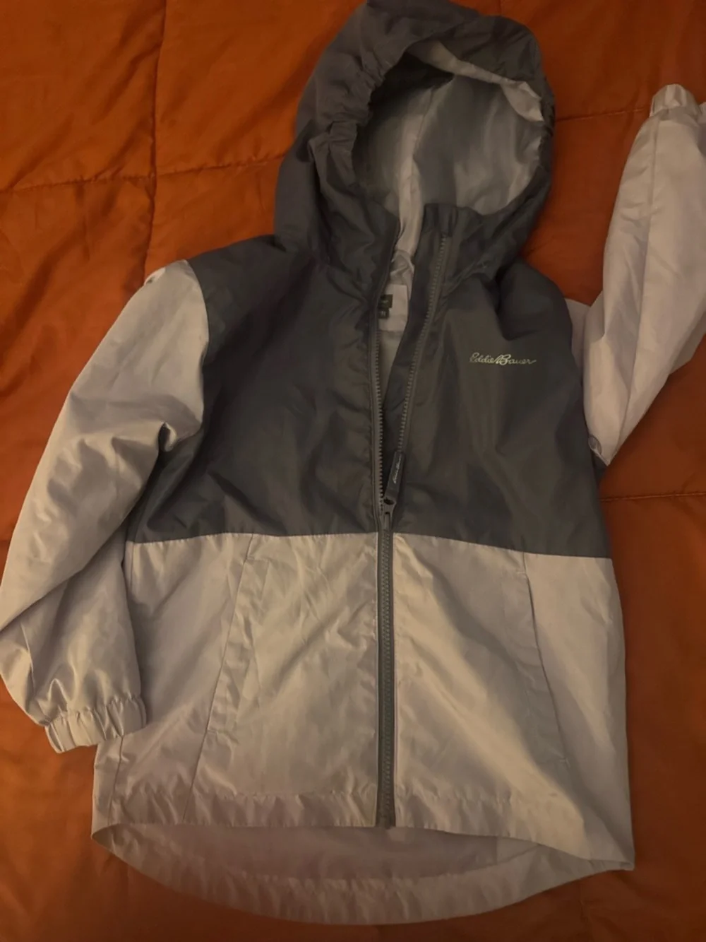Eddie Bauer Two-Tone purple Hooded Kids Rain Jacket size 5-6 - Picture 1 of 4